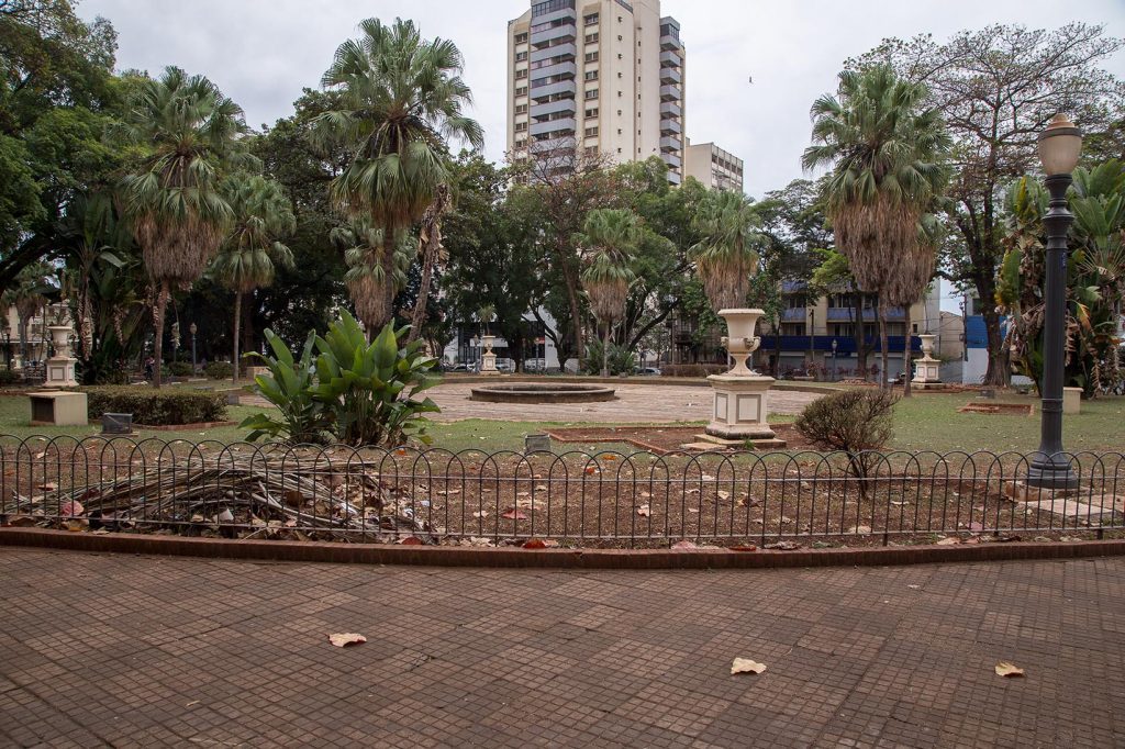Ribeirão Preto em um dia: roteiro pelo Centro e um parque